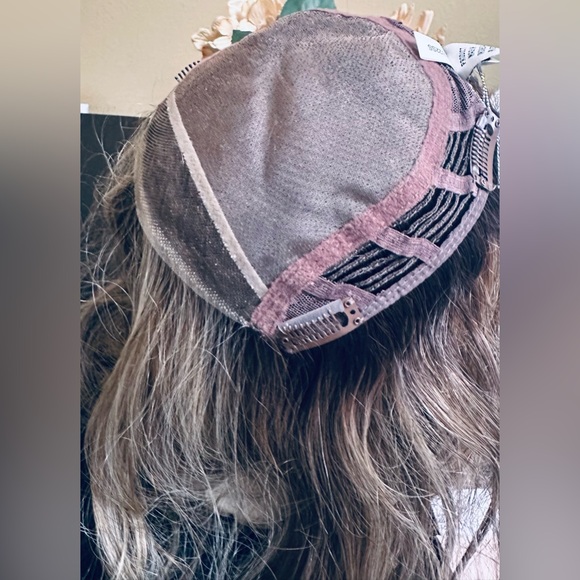 Raquel Welch 14" Wavy Top Billing Top-of-The-Head Hairpiece RL12/22SS Cappuccino - Picture 16 of 16